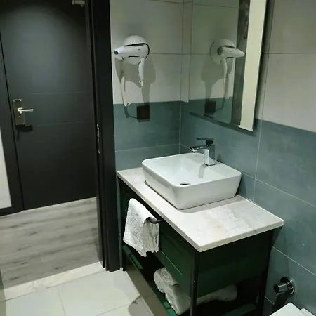 Aybek Ratio Hotel