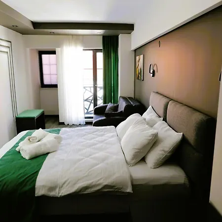 Aybek Ratio Otel *